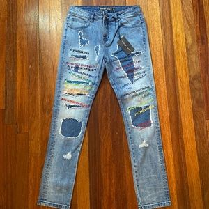 Men’s Sz 32” “Graffiti” Style Slim Denim. Brand New w/ Tags. Slight Stretch.